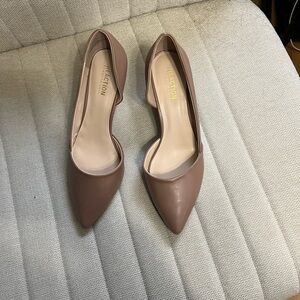 Perfection Women's Tan Pointed Toe Shoes